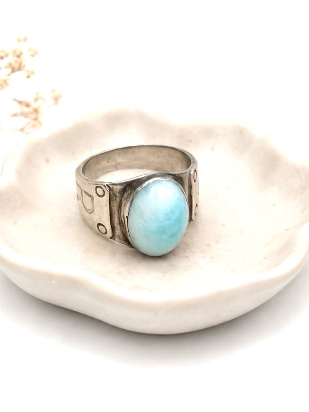 Vintage 925 Sterling Silver & Genuine Turquoise Statement Ring